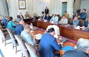 PM Shehbaz Pushes for Governance Reforms, Evaluates Hiring Private Sector Experts for Top Bureaucratic Roles