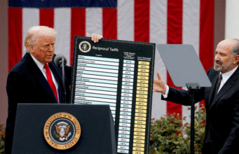 US, China Extend Tariff Truce for 90 Days, Avoiding Triple-Digit Duties Ahead of Holiday Season