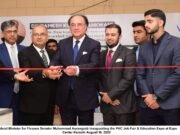 Aurangzeb Inaugurates PHC Job Fair & Education Expo in Karachi
